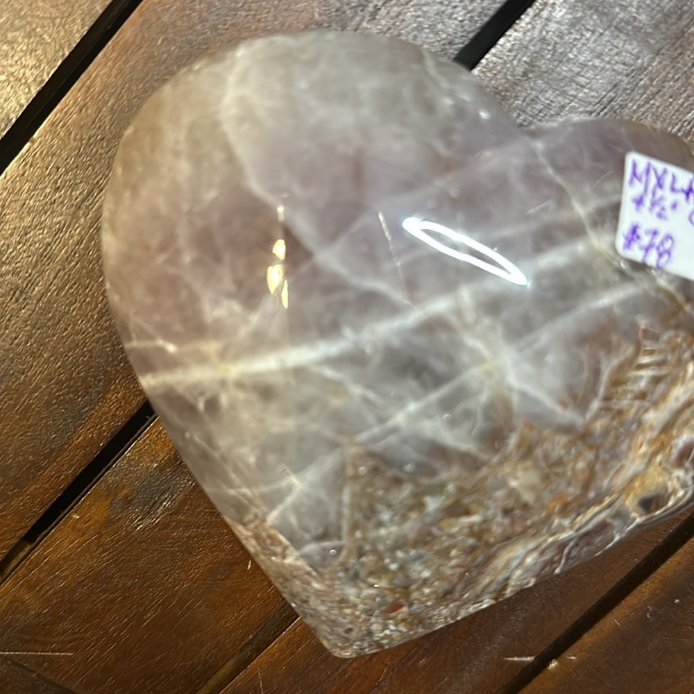 Mexican Lace Agate and Amethyst Heart - MCAMYHRT 619g 4.50โ - Picture 5 of 7